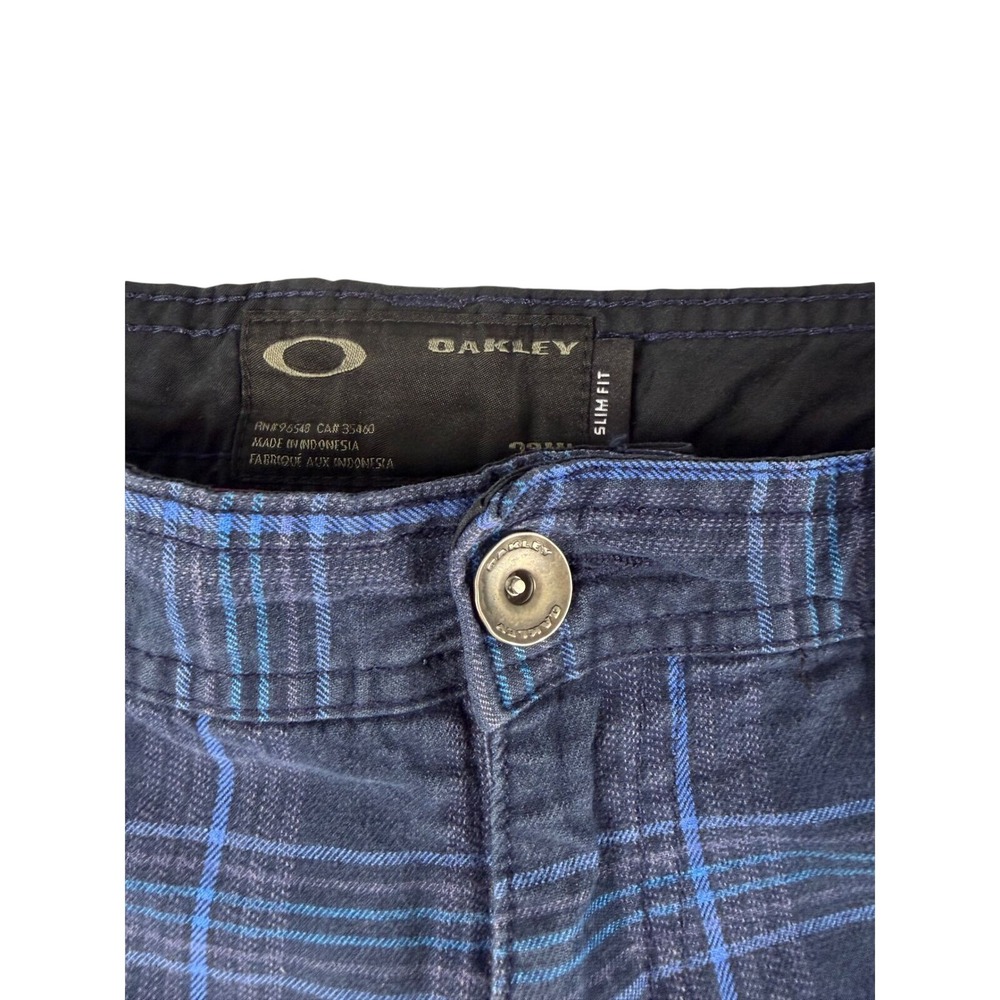 Oakley Slim Fit‎ Plaid Shorts Mens 29 Navy Blue Y2K Skate Technical Lifestyle - Picture 3 of 4